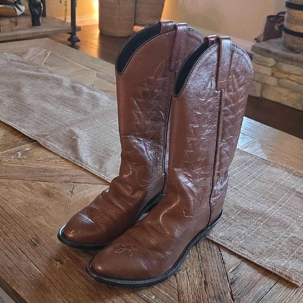 Western Cowboy Boho Hippie Festival leather boots! 6.5